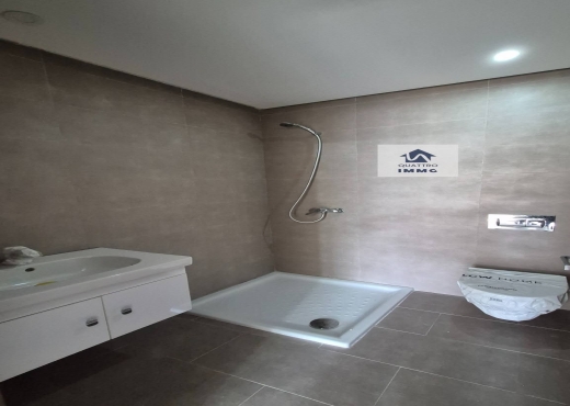 A louer Bureau S+2 Manouba - Bien immobilier à {"id":13,"country_id":219,"name":"MANOUBA","slug":"manouba"} - Agence Immobilière immo\'in